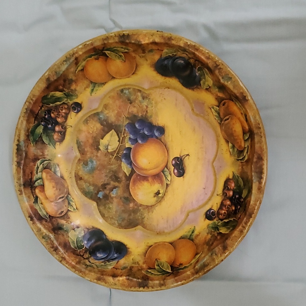 Vintage Daher Decorated Ware Tin Box Company Fruit Patteren Center Bowl 1971